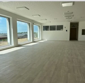 Pokládka zátěžového PVC Gefloor v mateřské škole Ostrava - odolná podlaha pro školské prostory od Viva Floors s.r.o.